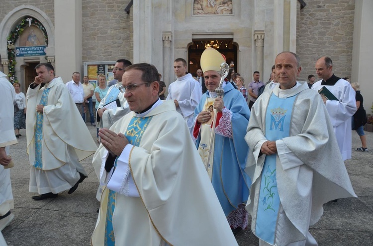 Maryjna wigilia w Sulisławicach 