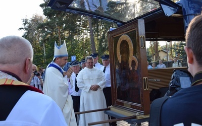 Peregrynacja ikony MB Częstochowskiej w Międzyborowie