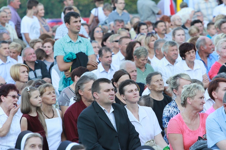 Dziękczynienie w Podegrodziu