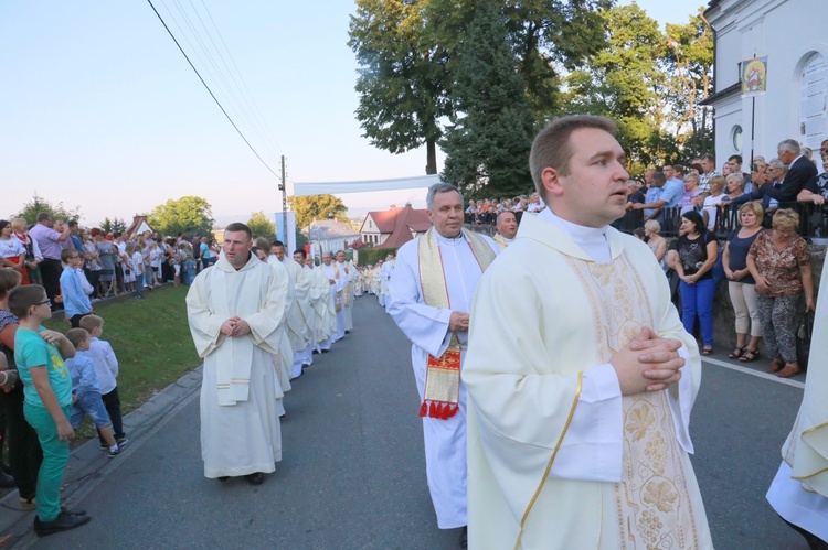 Dziękczynienie w Podegrodziu
