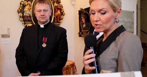 Krzyż dla kanonika