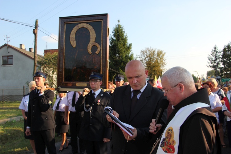 Powitanie ikony MB Częstochowskiej w Baranowie