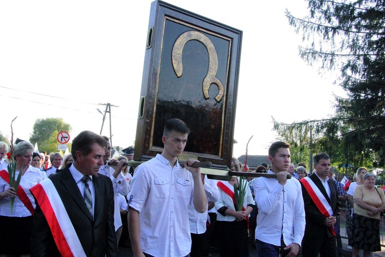 Powitanie ikony MB Częstochowskiej w Baranowie