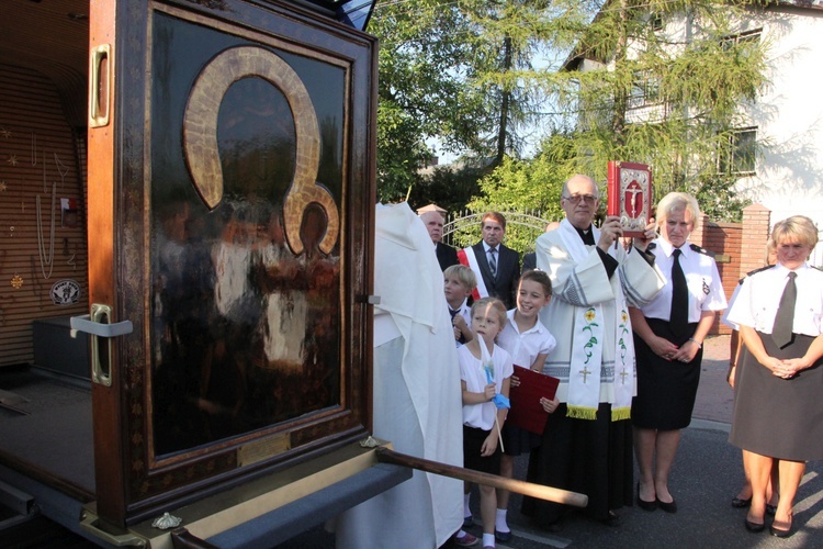 Powitanie ikony MB Częstochowskiej w Baranowie