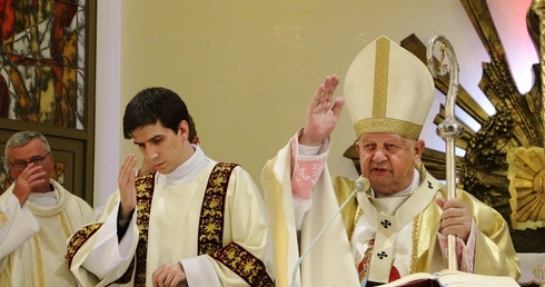 Konsekracja kościoła Chrystusa Króla na os. Gotyk w Krakowie