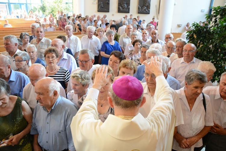 Dziękczynienie złotych jubilatów małżeńskich