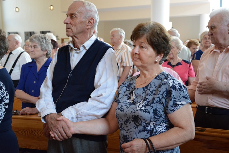 Dziękczynienie złotych jubilatów małżeńskich