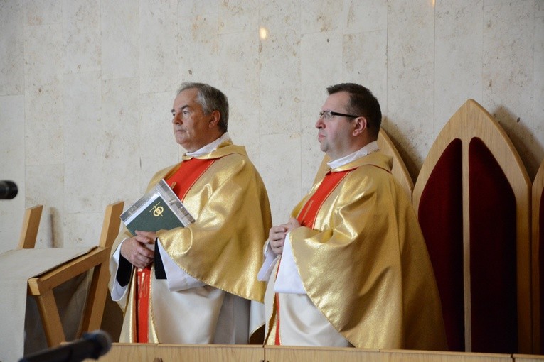 Dziękczynienie złotych jubilatów małżeńskich