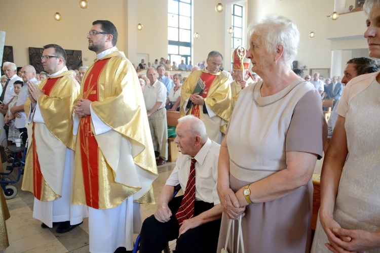 Dziękczynienie złotych jubilatów małżeńskich