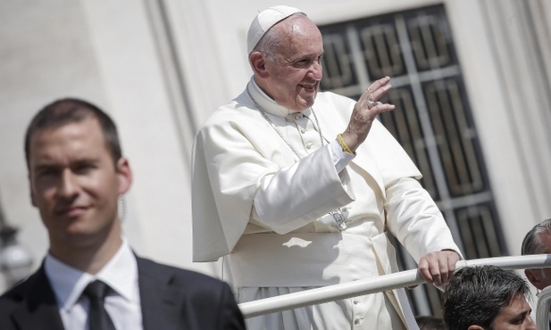 Papież chwali interpretację adhortacji „Amoris laetitia”