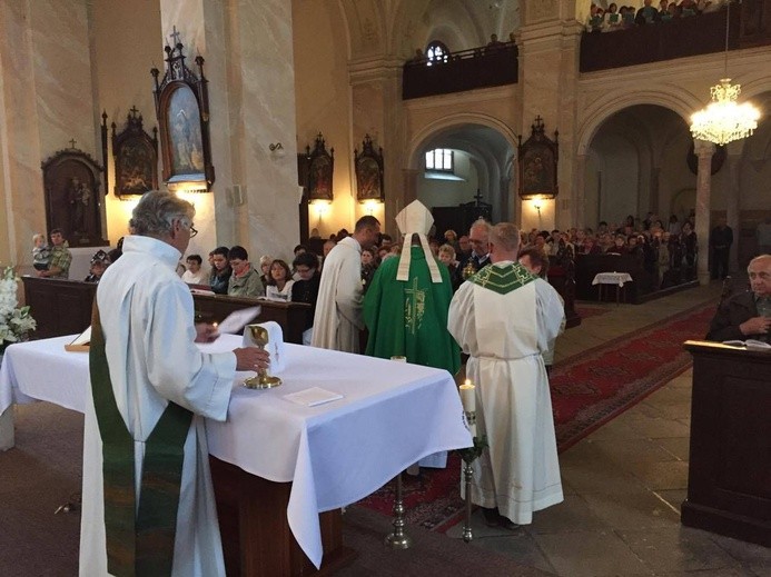 Wizyta abp. Skworca u śląskich kapłanów pracujących w Czechach