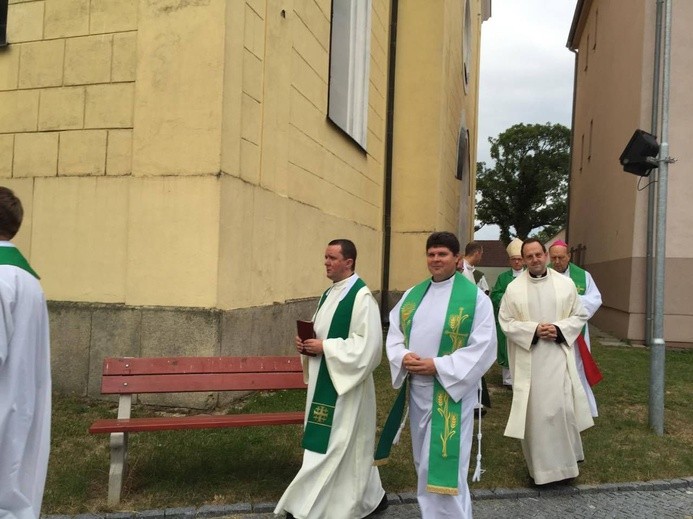 Wizyta abp. Skworca u śląskich kapłanów pracujących w Czechach