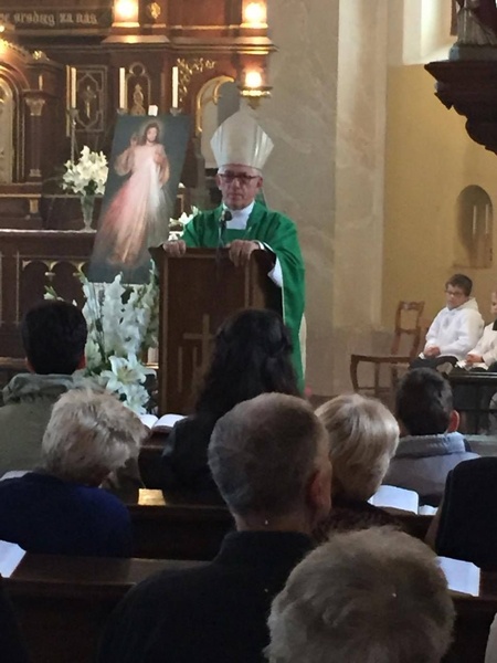 Wizyta abp. Skworca u śląskich kapłanów pracujących w Czechach