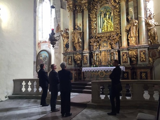Wizyta abp. Skworca u śląskich kapłanów pracujących w Czechach