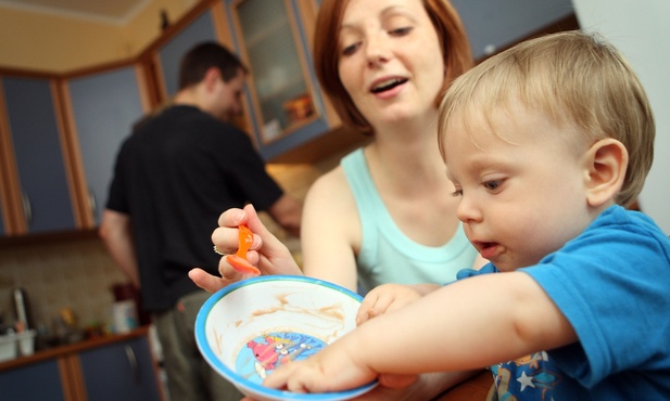 Umacniać prawa tradycyjnej rodziny i wartości chrześcijańskich