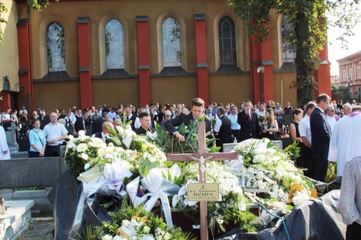 Pogrzeb śp. ks. Tomasza Dzidy w Czechowicach-Dziedzicach