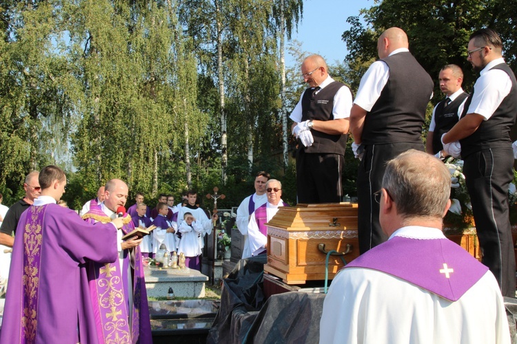 Pogrzeb śp. ks. Tomasza Dzidy w Czechowicach-Dziedzicach