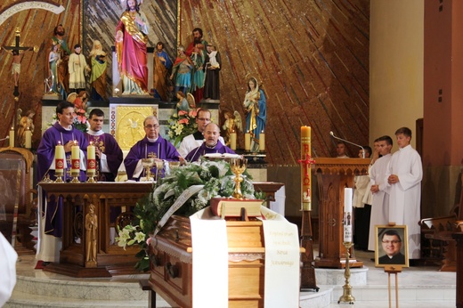 Pogrzeb śp. ks. Tomasza Dzidy w Czechowicach-Dziedzicach