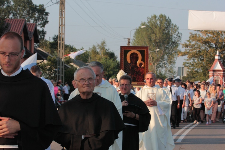 Powitanie ikony MB Częstochowskiej w Miedniewicach