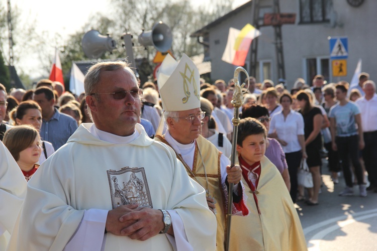 Powitanie ikony MB Częstochowskiej w Miedniewicach