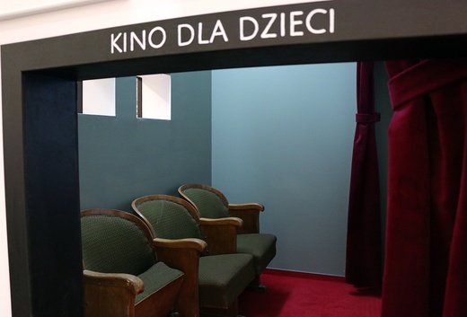 Pierwszy spacer po Centrum Historii Zajezdnia