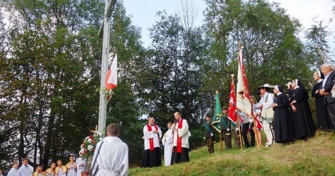 Przy krzyżu na Galicowej Grapie