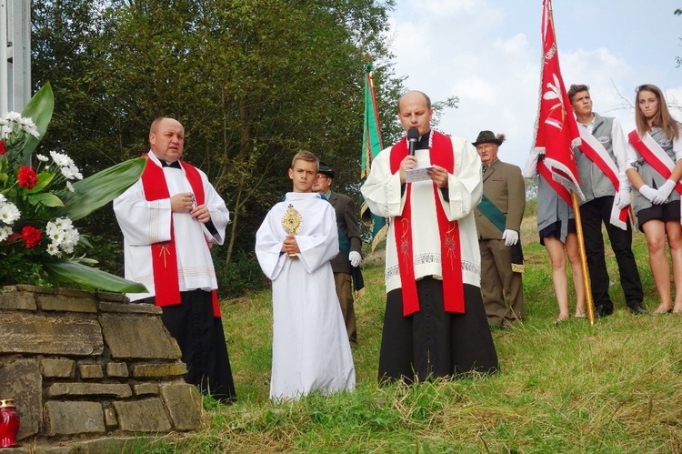 Krzyżowa modlitwa za ojczyznę