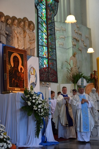 Powitanie ikony MB Częstochowskiej w Jesionce