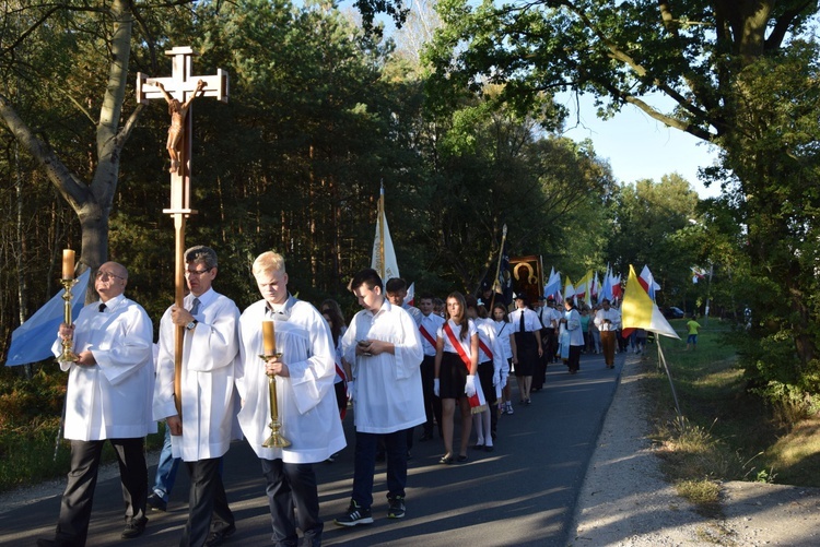 Powitanie ikony MB Częstochowskiej w Jesionce