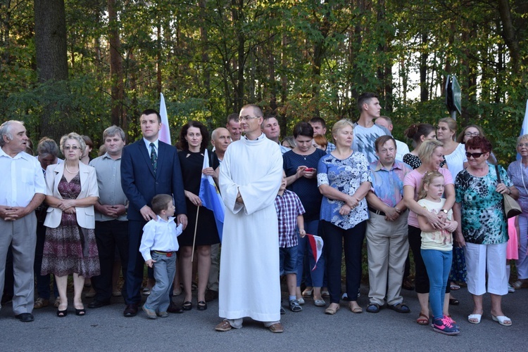 Powitanie ikony MB Częstochowskiej w Jesionce