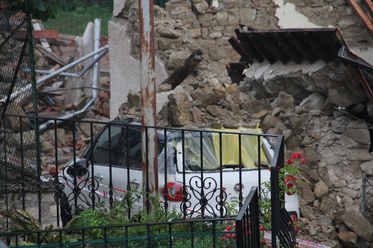 Accumoli po trzęsieniu ziemi