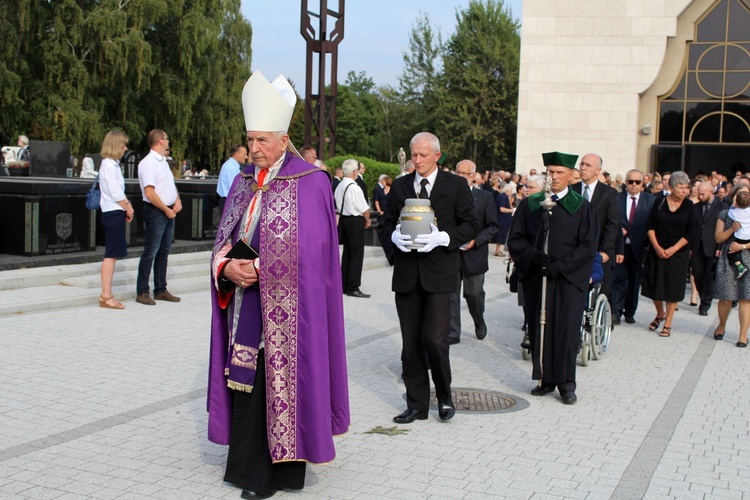 Pogrzeb prof. Adama Bielańskiego