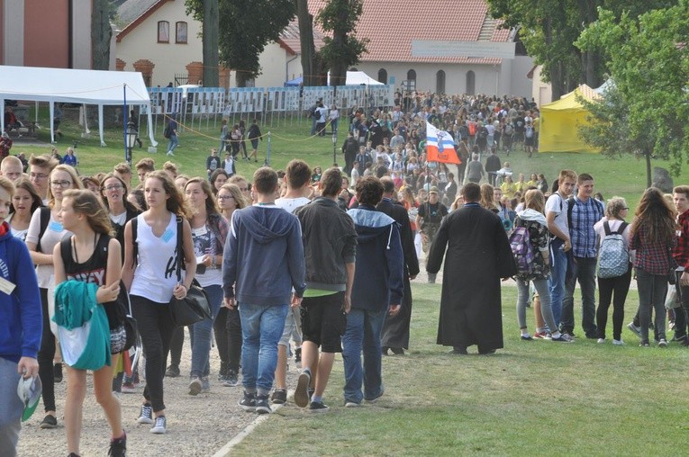 Czuwanie Młodych w Skrzatuszu, cz. I