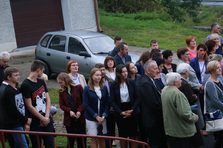 Droga krzyżowa w Czarnym Potoku