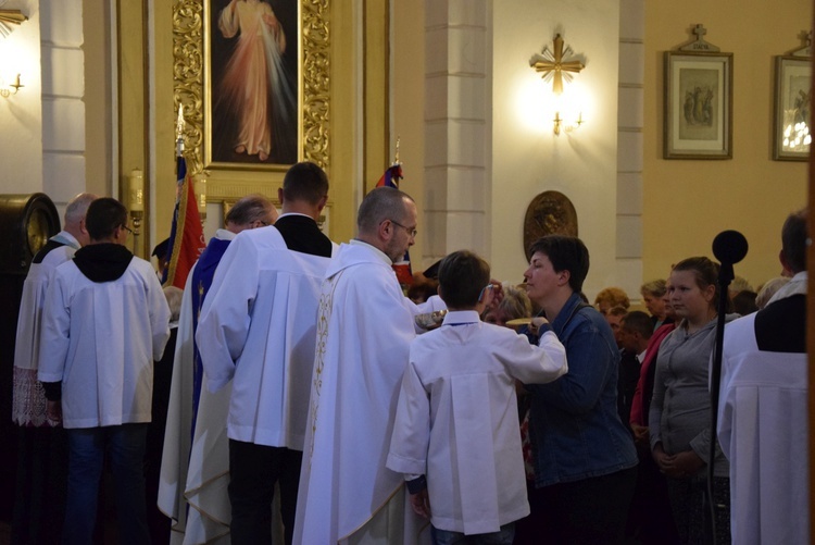 Powitanie ikony MB Częstochowskiej w Jeruzalu Skierniewickim