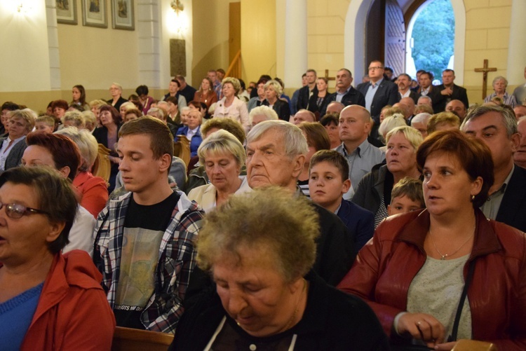 Powitanie ikony MB Częstochowskiej w Jeruzalu Skierniewickim