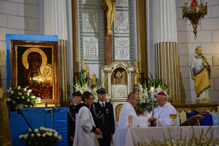 Powitanie ikony MB Częstochowskiej w Jeruzalu Skierniewickim