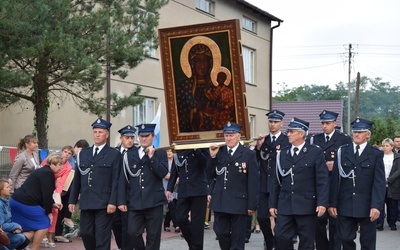 Powitanie ikony MB Częstochowskiej w Jeruzalu Skierniewickim