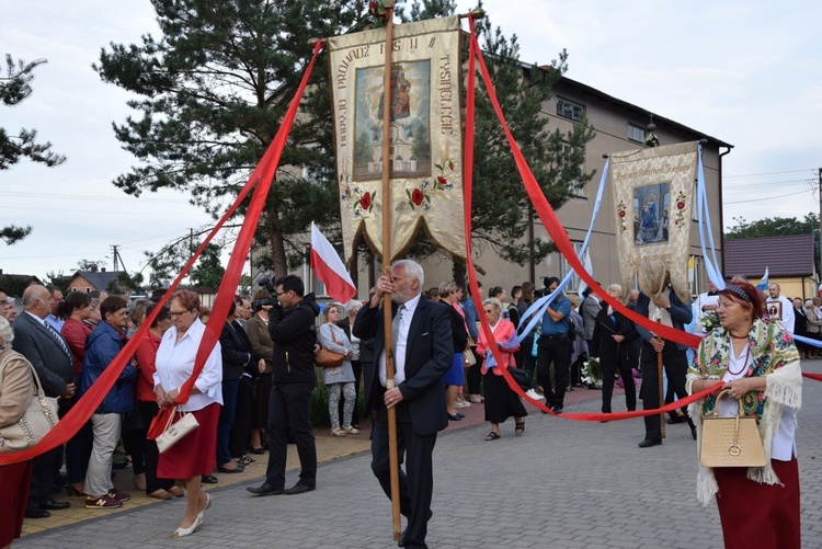 Powitanie ikony MB Częstochowskiej w Jeruzalu Skierniewickim