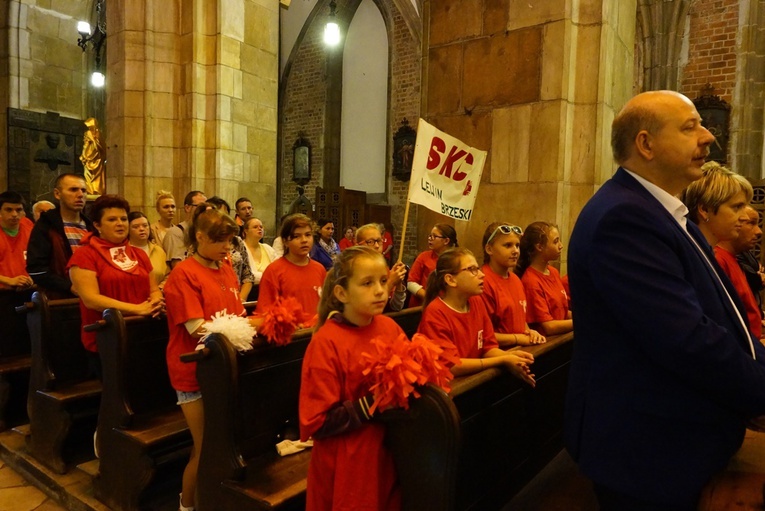 Kromka Chleba 2016