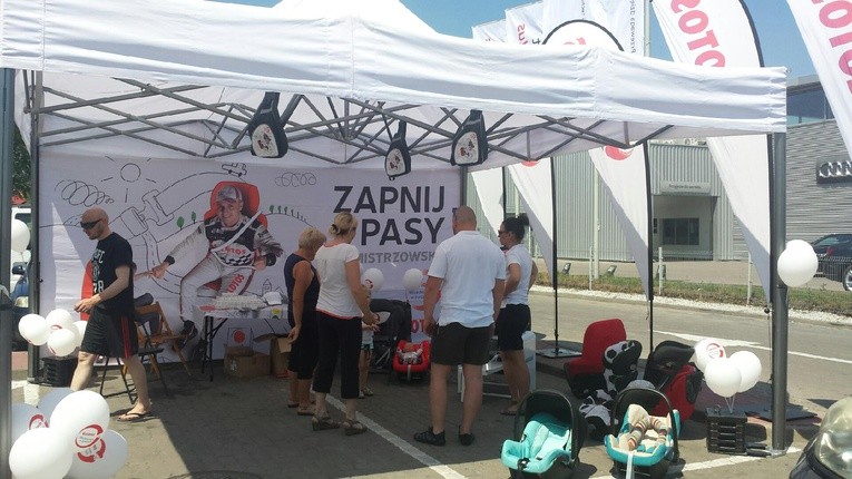 Zapnij pasy!