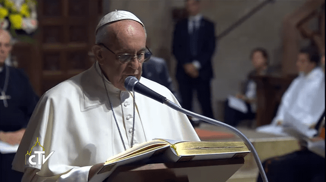 Papież: ofiary wojen błagają o pokój 