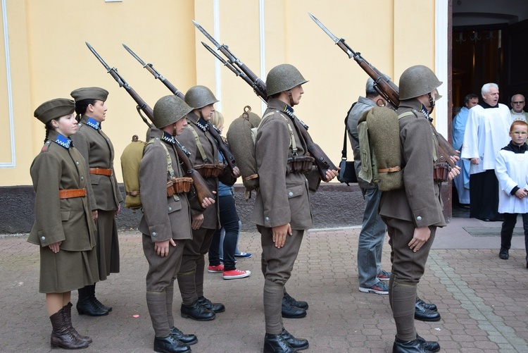 Powitanie ikony MB Częstochowskiej w Mszczonowie