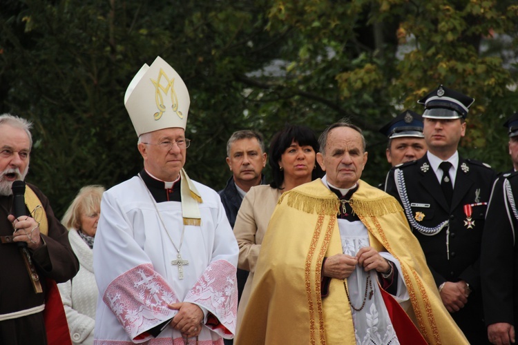 Powitanie ikony MB Częstochowskiej w Radziejowicach