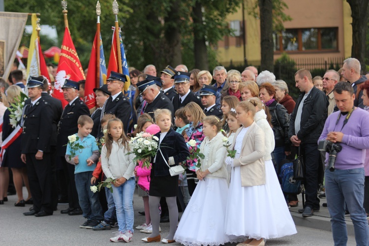 Powitanie ikony MB Częstochowskiej w Radziejowicach