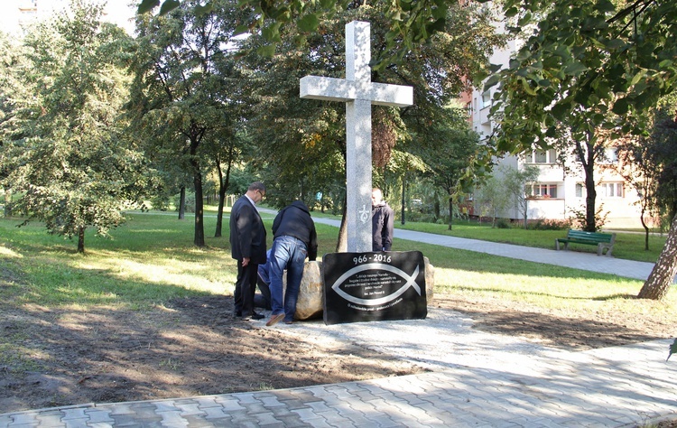 Nowy krzyż w Mysłowicach