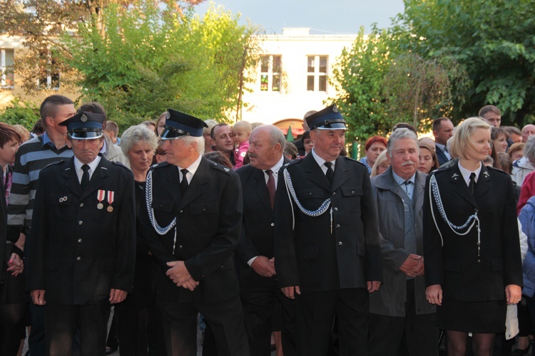 Powitanie ikony MB Częstochowskiej w Lutkówce