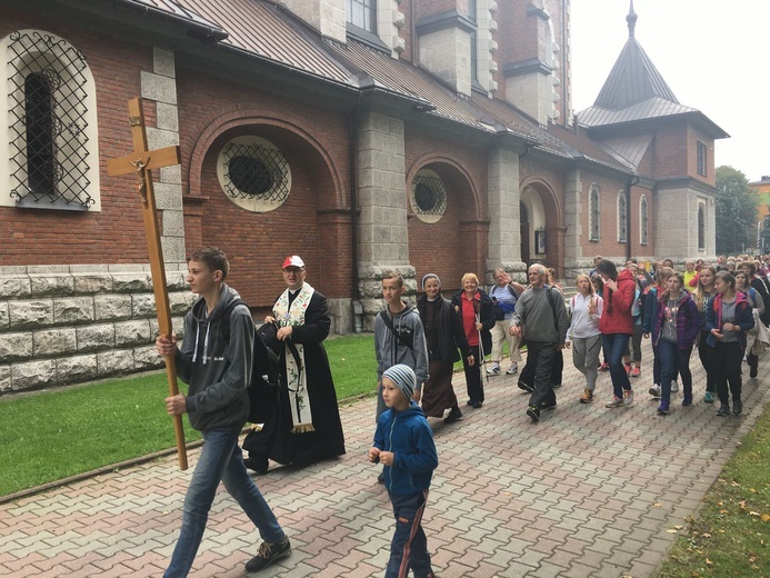 Pielgrzymka z Czarnego Dunajca do Nowego Targu cz.2