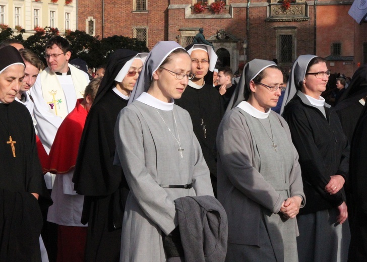 Procesja z relikwiami św. Stanisława i św. Doroty