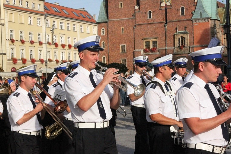 Procesja z relikwiami św. Stanisława i św. Doroty